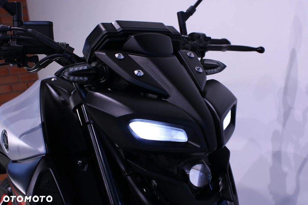 Yamaha MT - 15