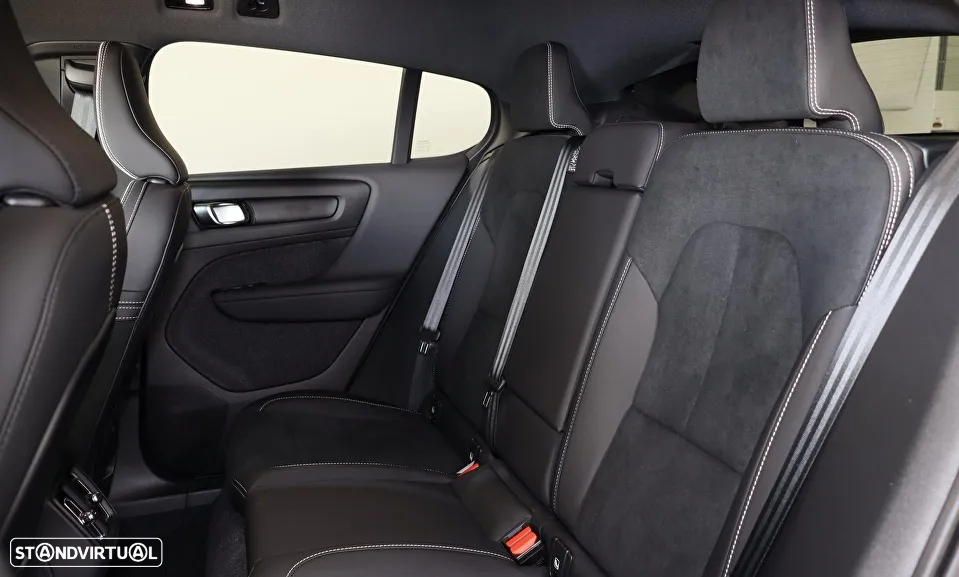 Volvo C40 Recharge Twin First Edition - 8