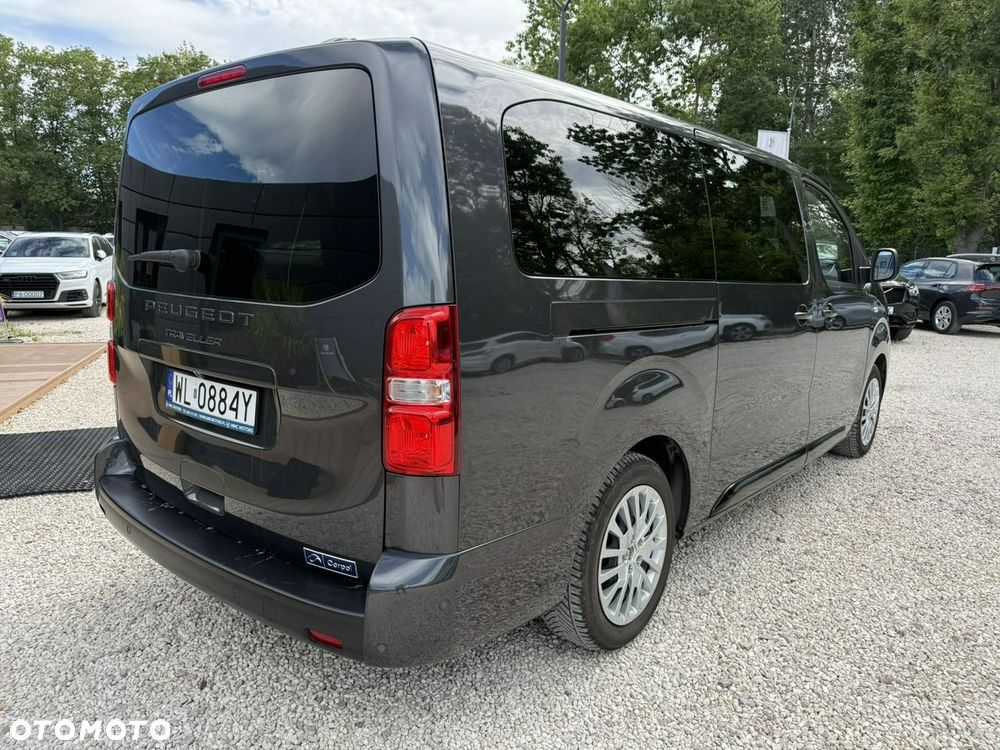 Peugeot Traveller - 12