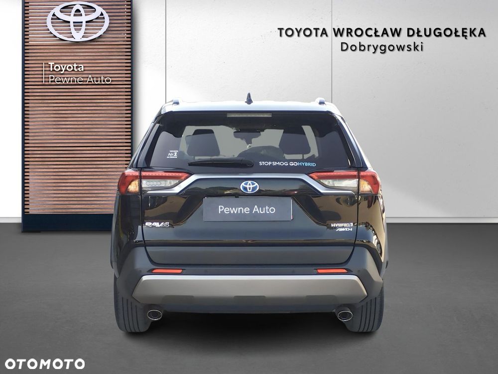 Toyota RAV4 - 6