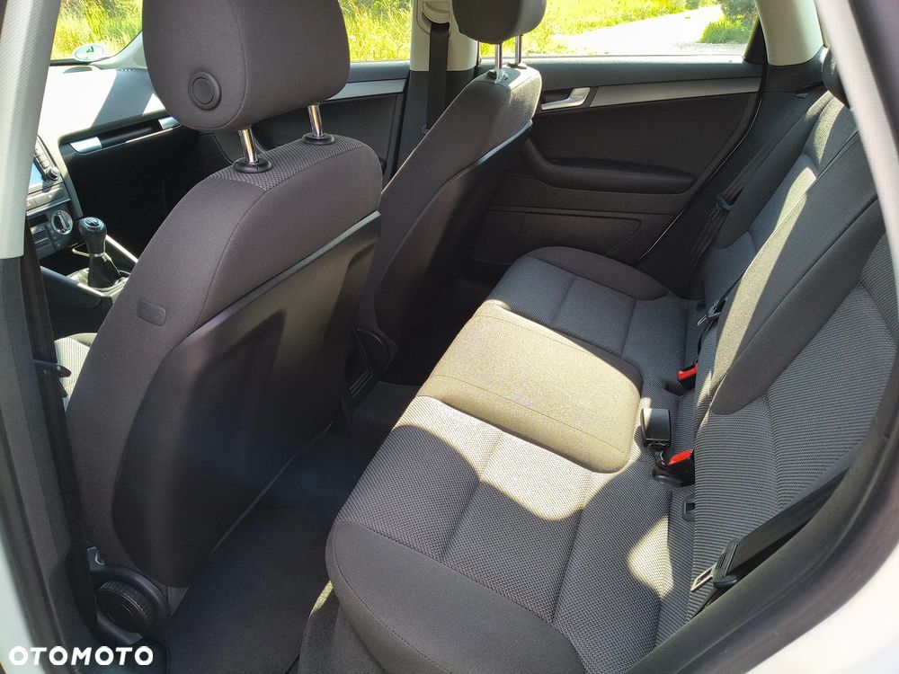 Audi A3 Sportback 1.4 TFSI S Line Sportpaket plus - 28