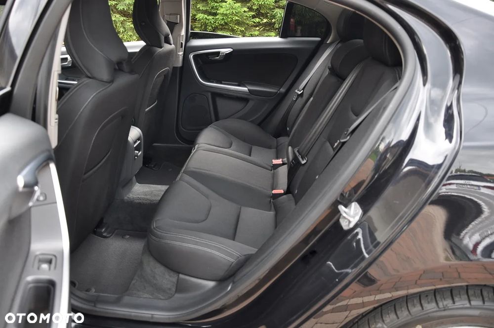 Volvo S60 - 28