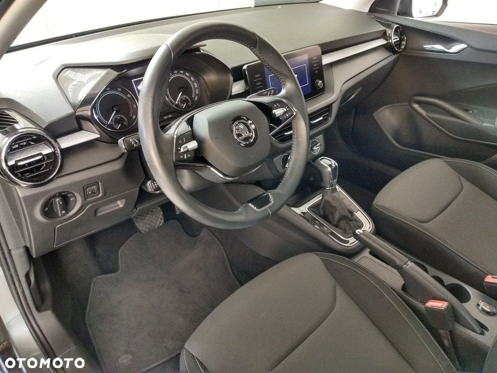 Skoda Fabia 1.0 TSI Ambition DSG - 8