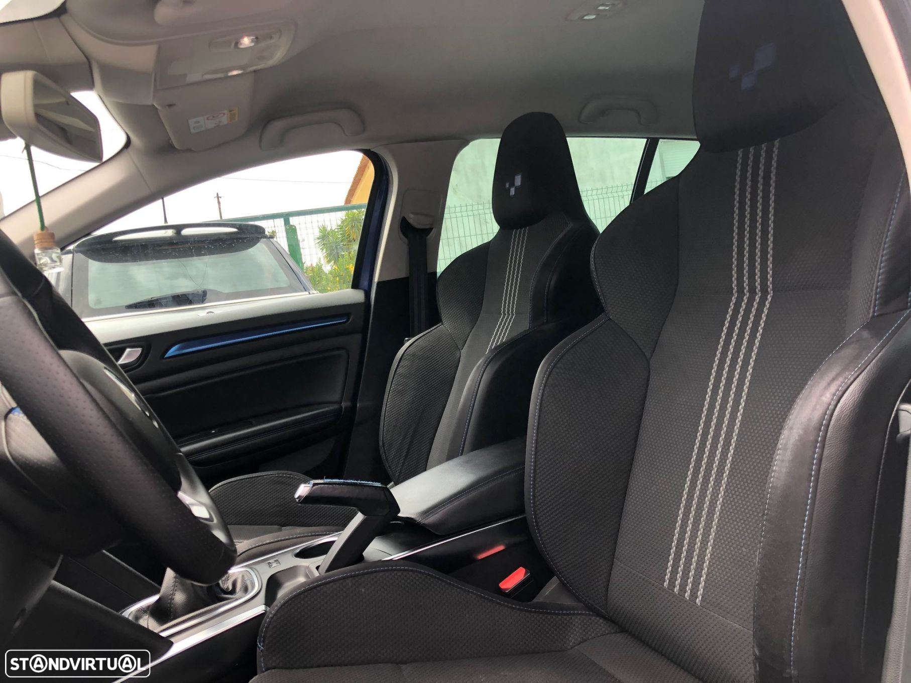 Renault Mégane Sport Tourer 1.5 dCi GT Line J18 - 11