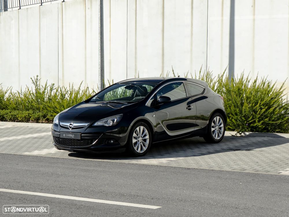 Opel Astra Gtc 2014 photo 3
