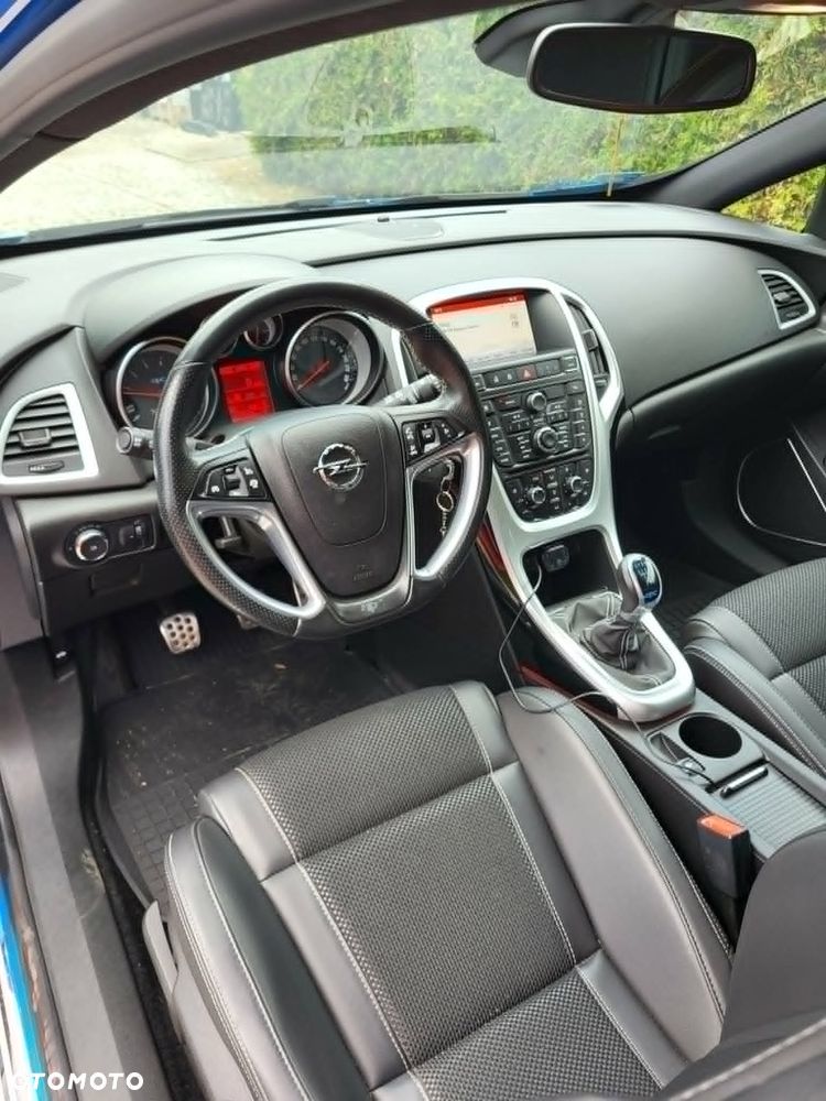 Opel Astra OPC - 7