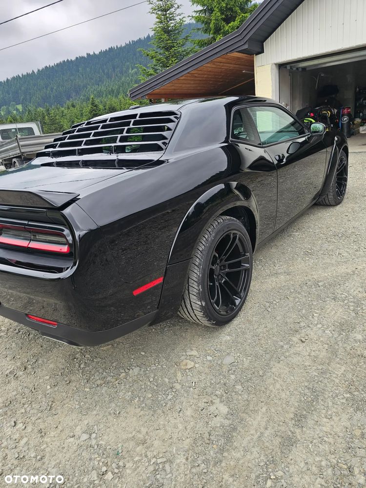Dodge Challenger 3.6 SXT - 3
