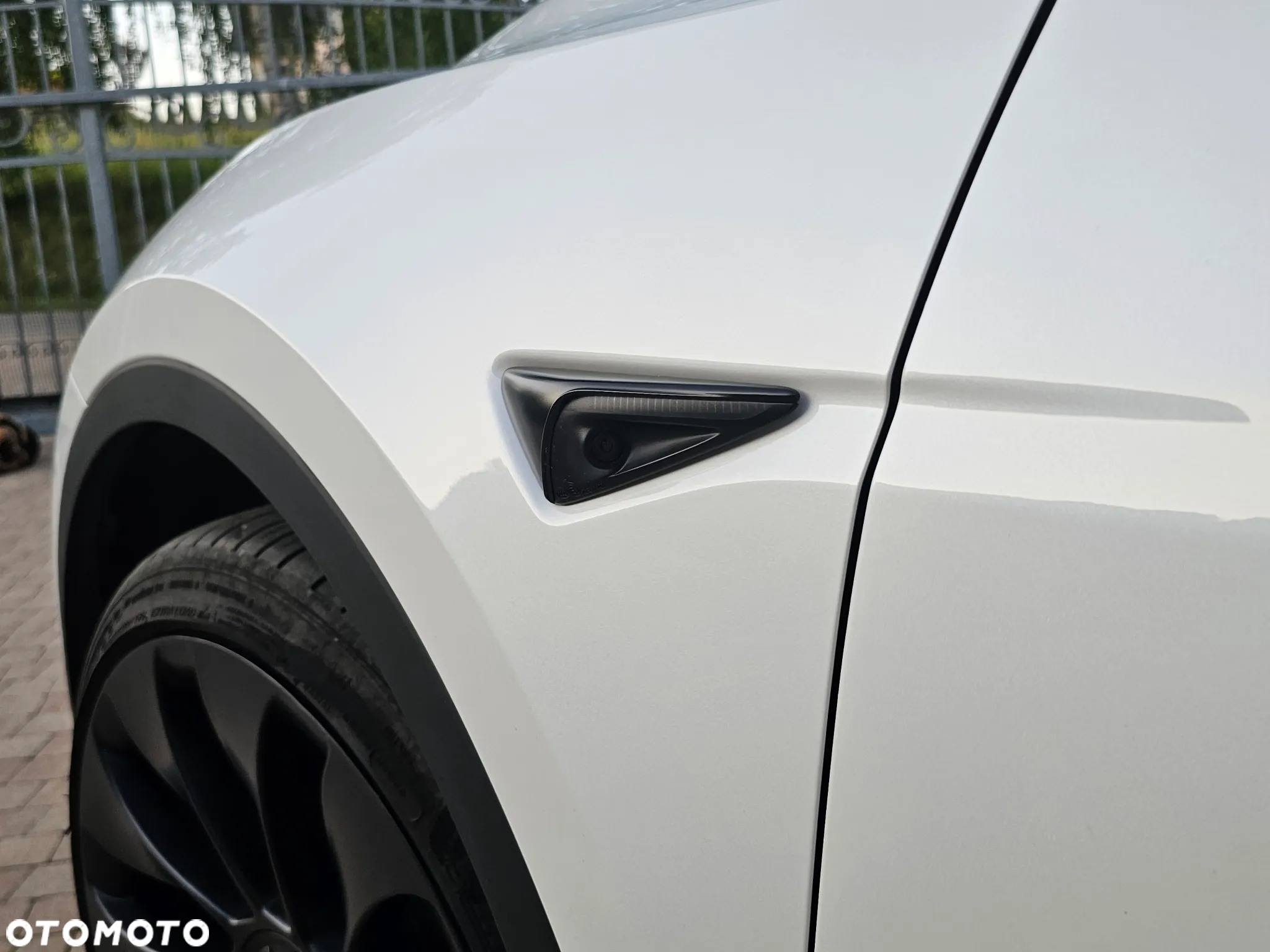 Tesla Y Model Performance Dual Motor AWD - 10
