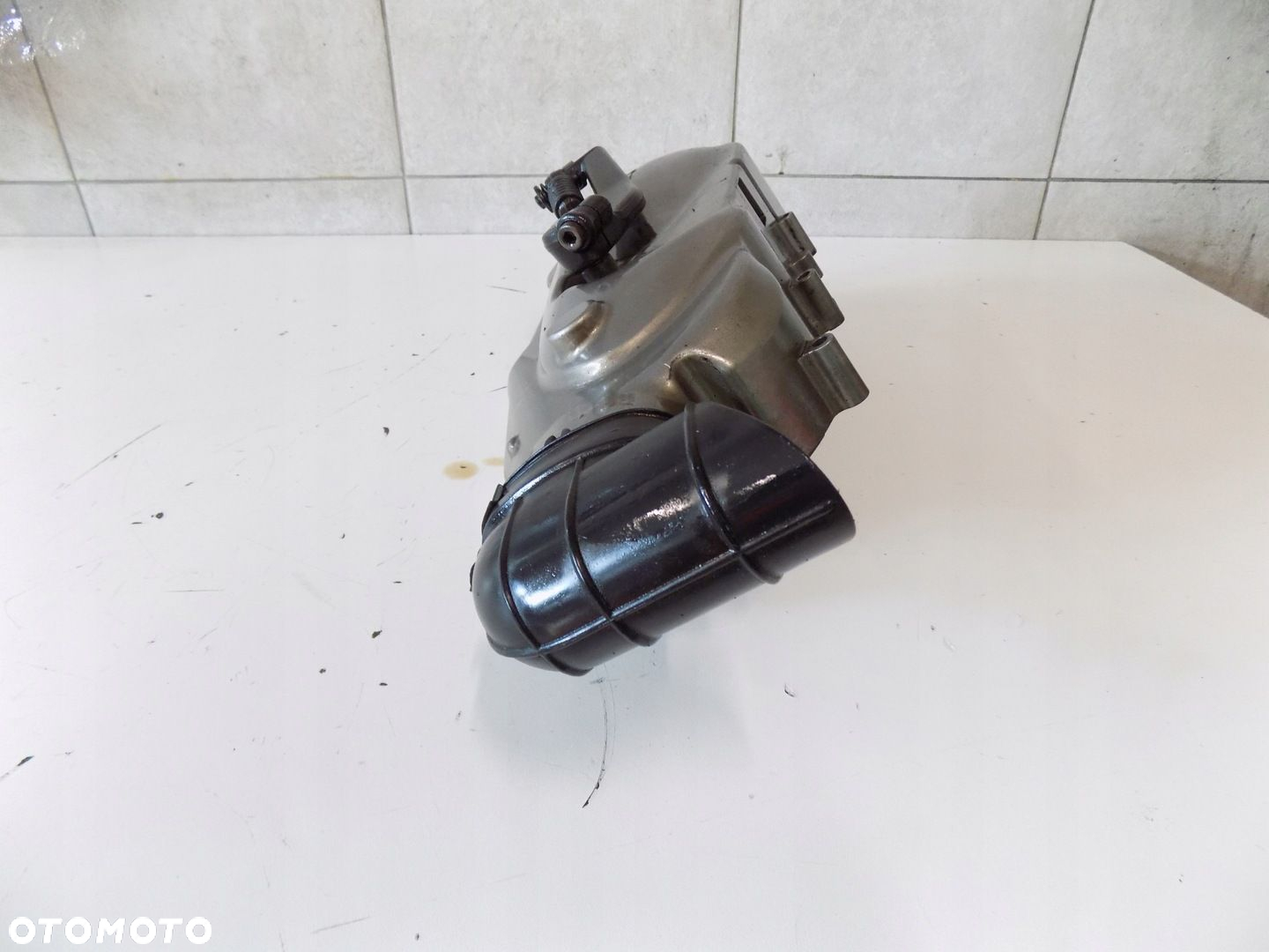 PGO LIGERO 125 DEKIEL POKRYWA SILNIKA - 5