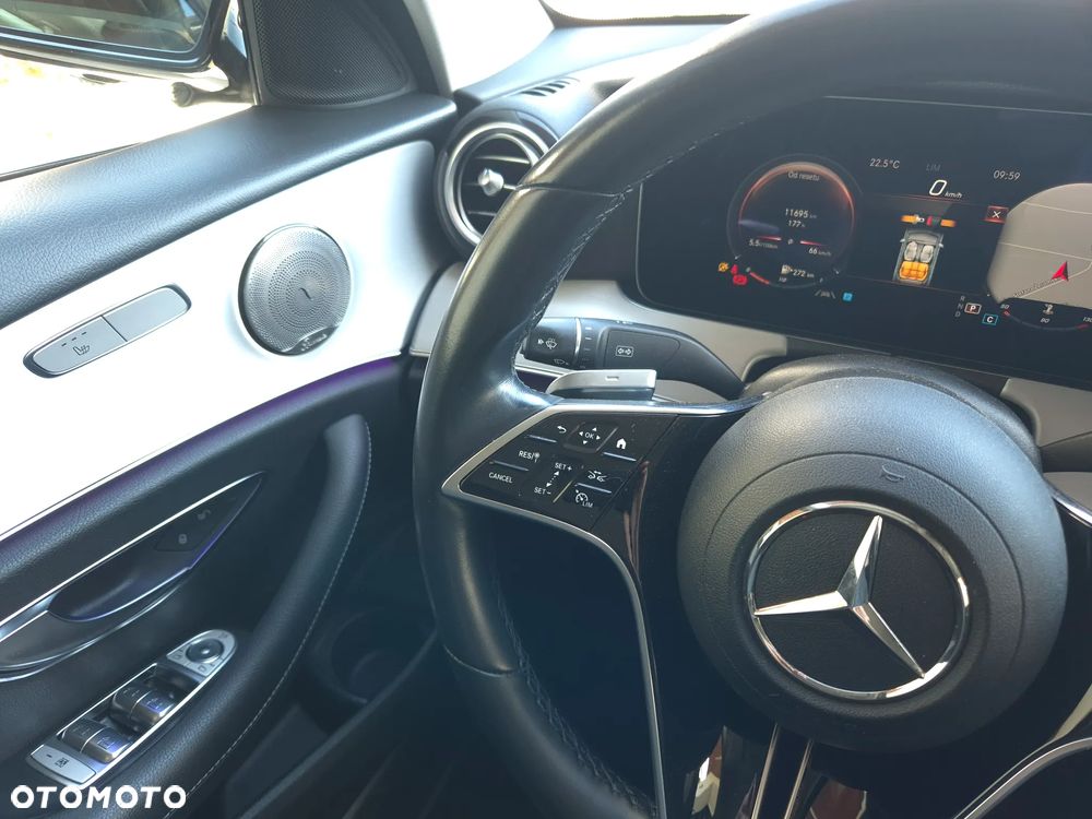 Mercedes-Benz Klasa E 220 d Avantgarde - 22