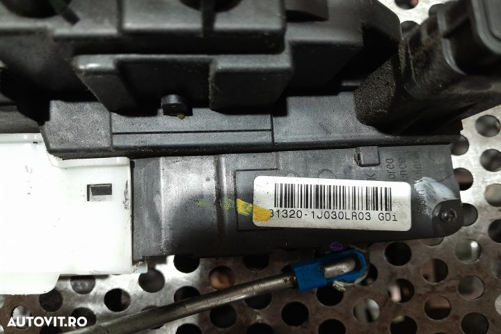 Broasca usa fata dreapta 31320-1J030LR03 31320-1J030LR03 Hyundai i20 - 2