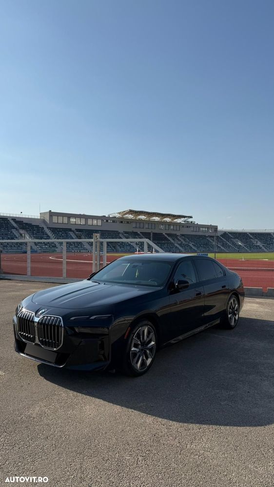 BMW Seria 7 740i - 2