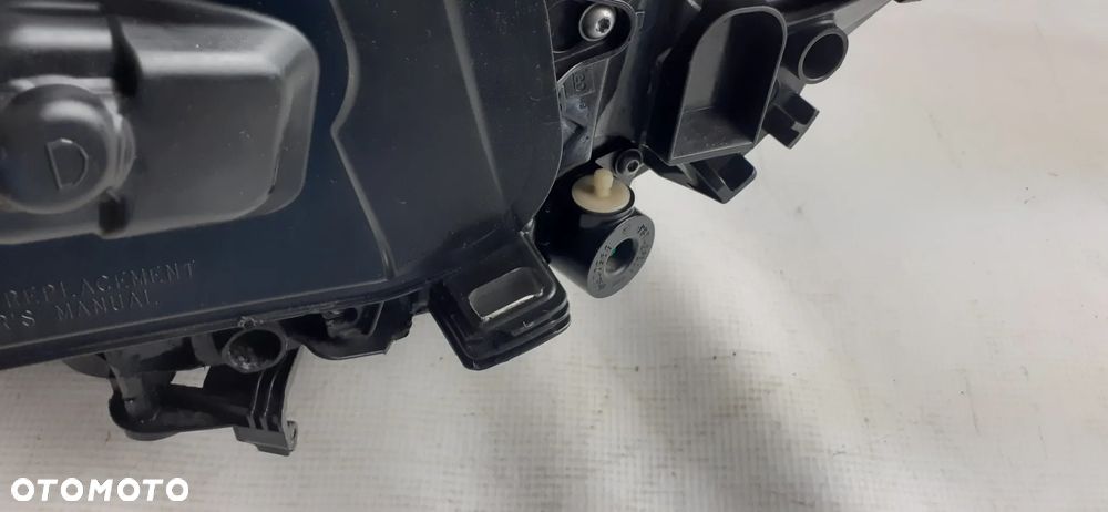Lampa prawa Volvo S\V60 bi-xenon skr. 2013-18 r. - 7