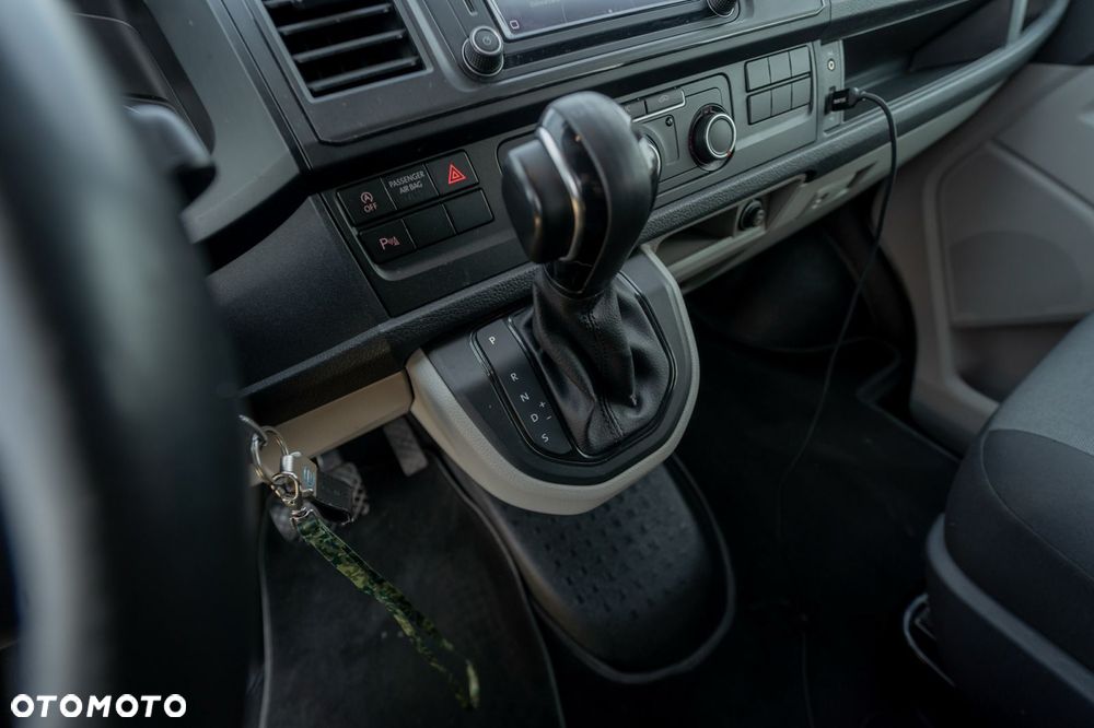 Volkswagen Transporter - 36