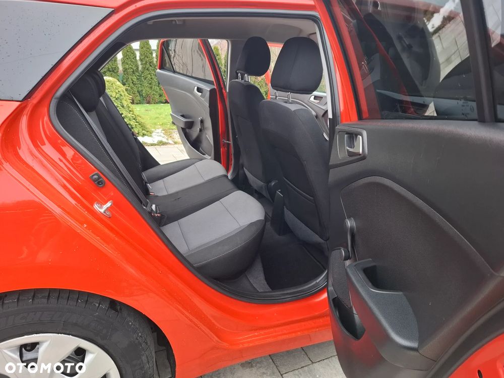 Hyundai i20 blue 1.2 Classic - 17