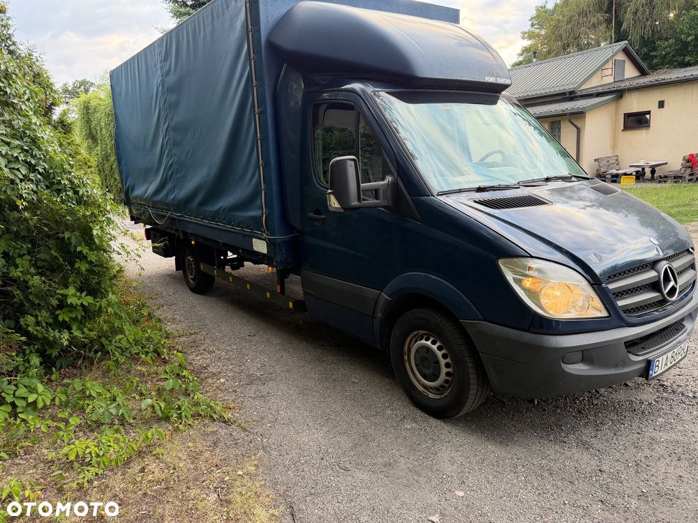 Mercedes-Benz Sprinter - 10