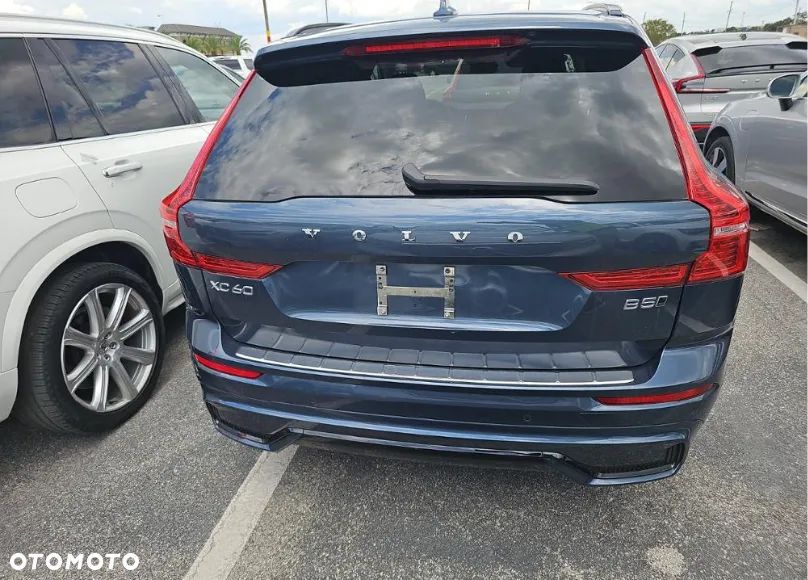Volvo XC 60 B5 B AWD Plus Dark - 6