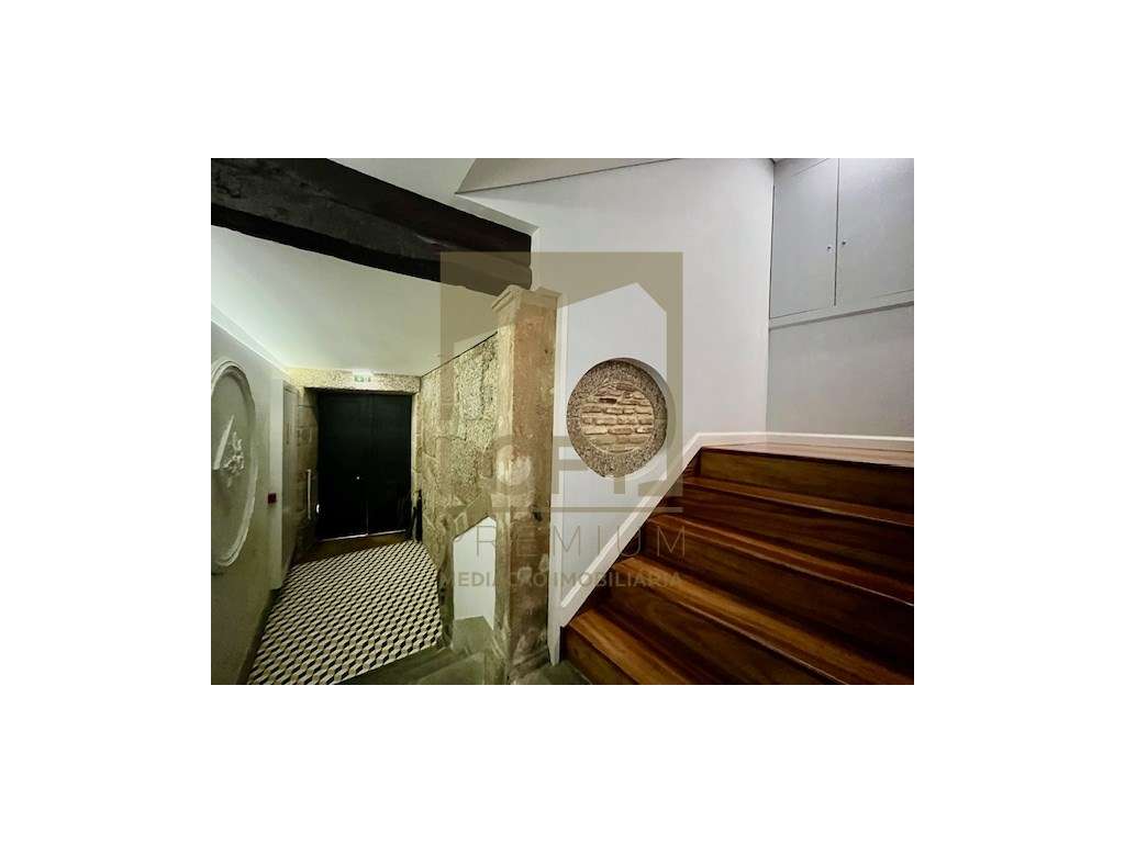 Apartamento T1 Mobilado e Equipado no Centro de Guimarães - Grande imagem: 4/19