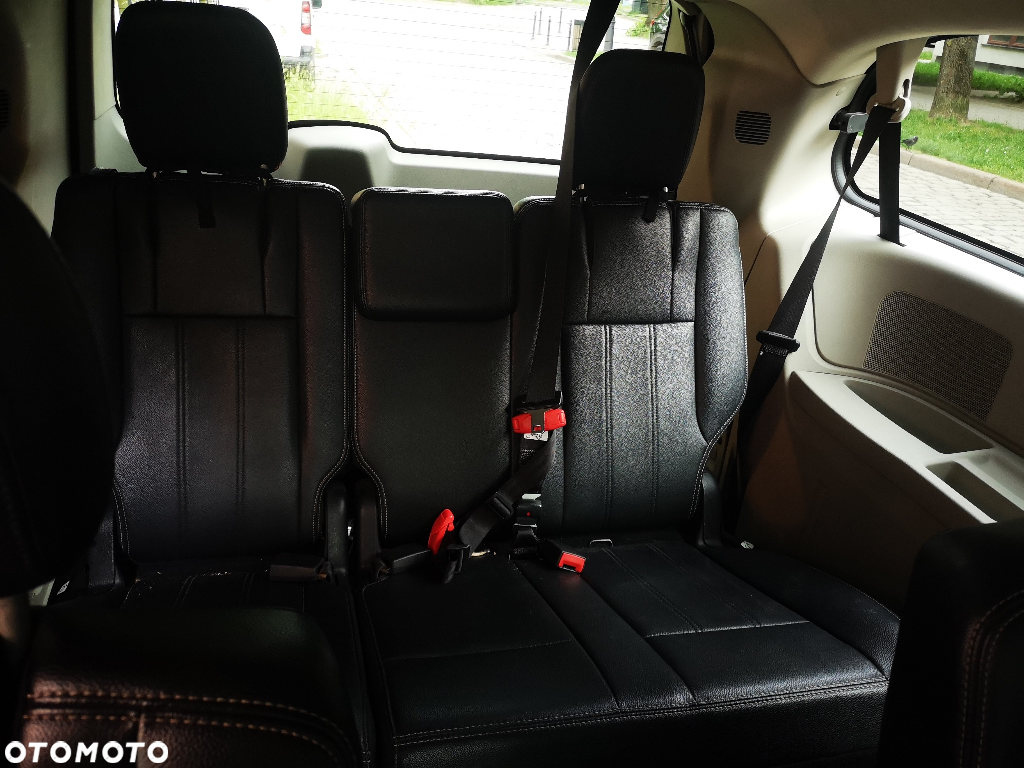 Chrysler Town & Country 3.6 Touring - 17