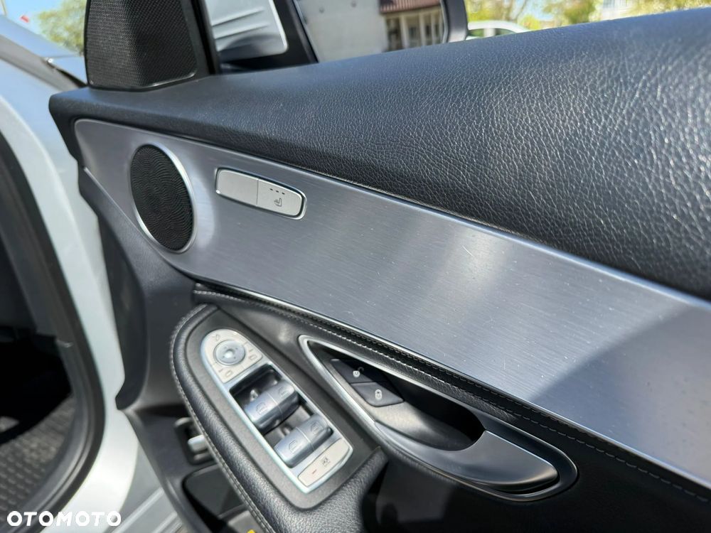 Mercedes-Benz Klasa C 220 (BlueTEC) d BlueEFFICIENCY Edition 7G-TRONIC AMG Line - 7