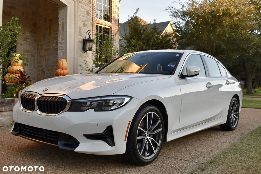 BMW Seria 3 330i - 1