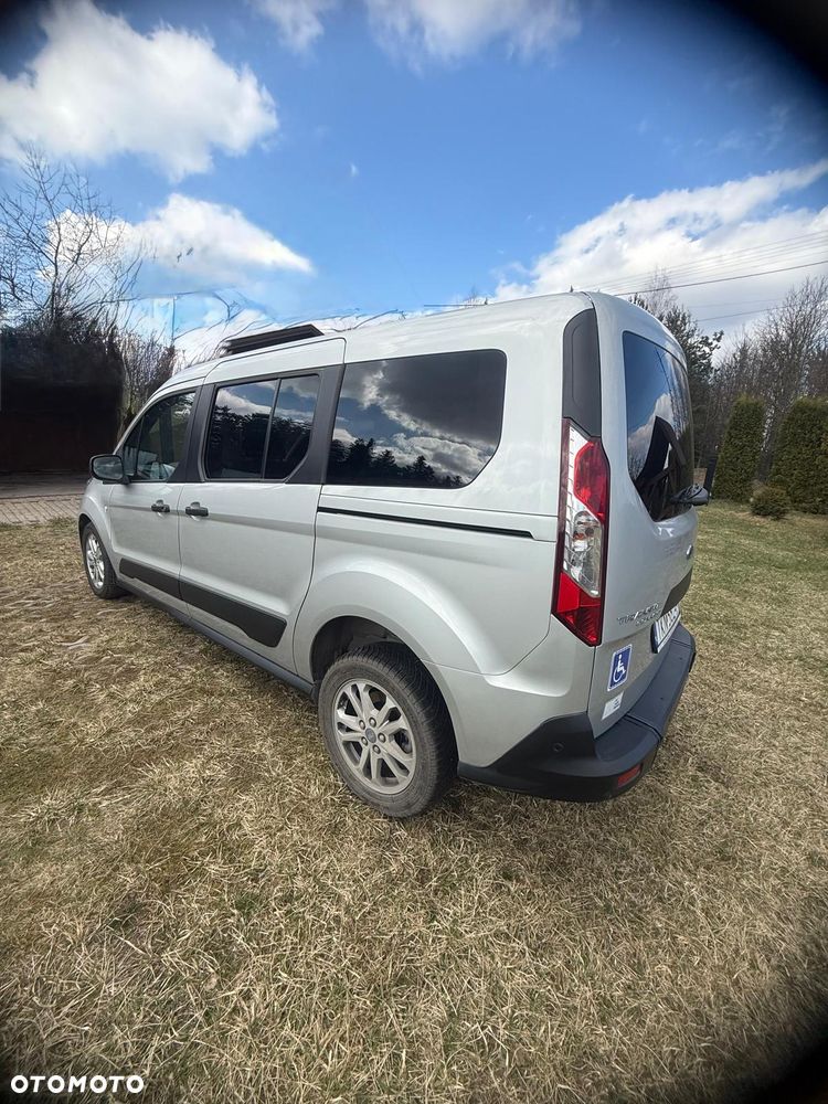 Ford Transit Connect - 9