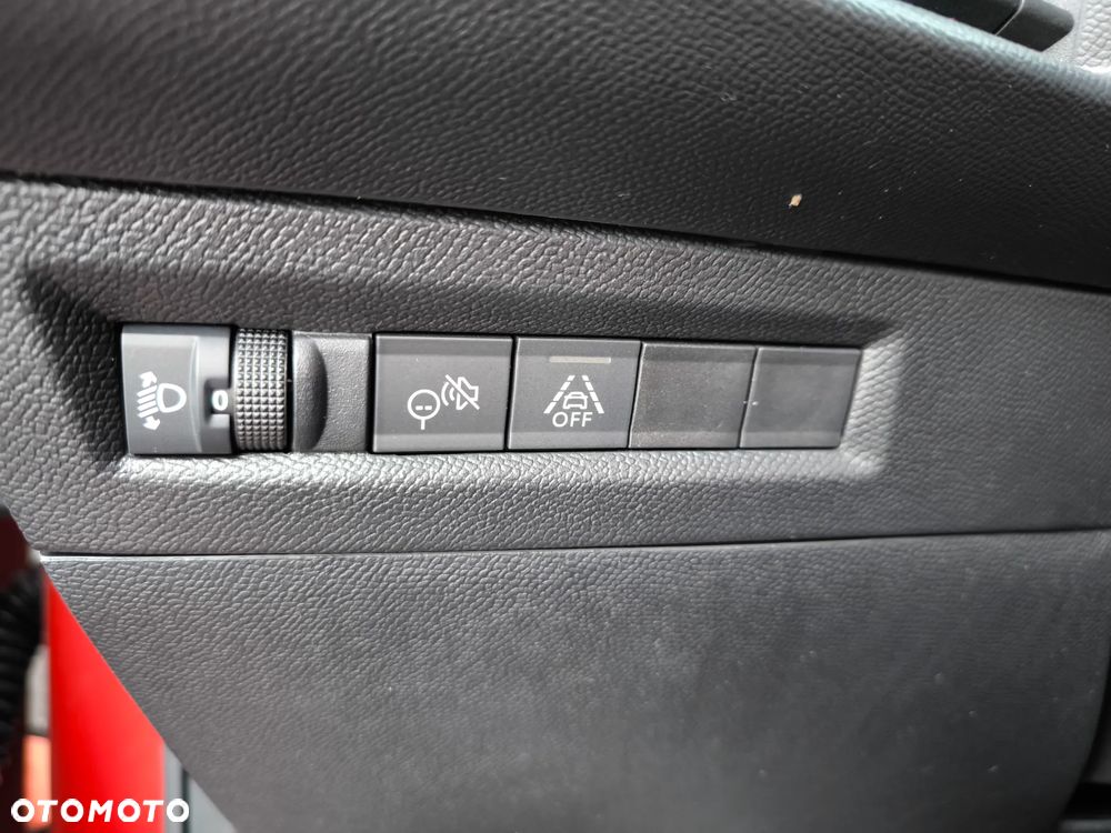 Opel Frontera 1.2 DI Hybrid 48V eDCT Edition - 10