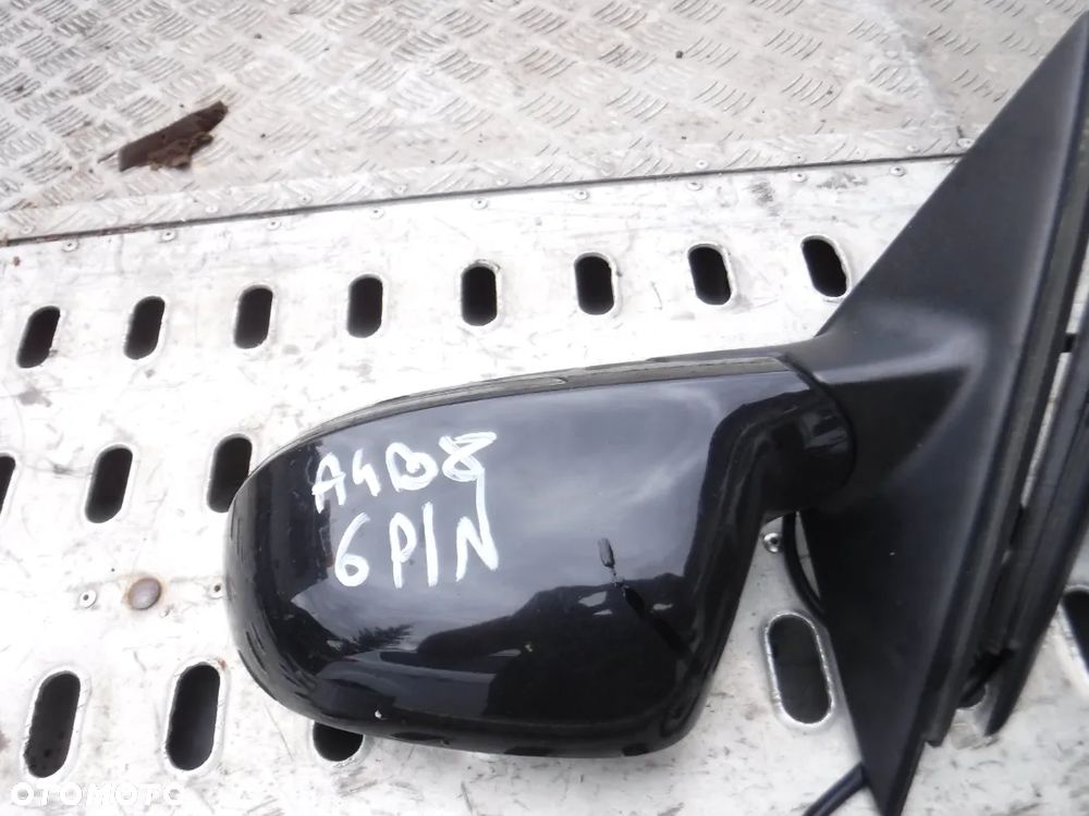 Audi A4 B8  lusterko 6pin LY9B - 4