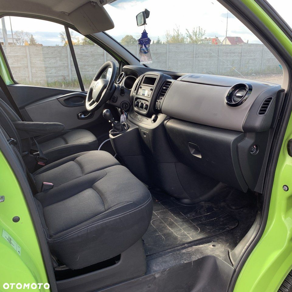 Renault Trafic - 14