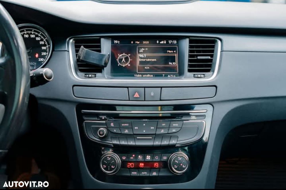 Peugeot 508 2.0 HDI FAP Allure - 13