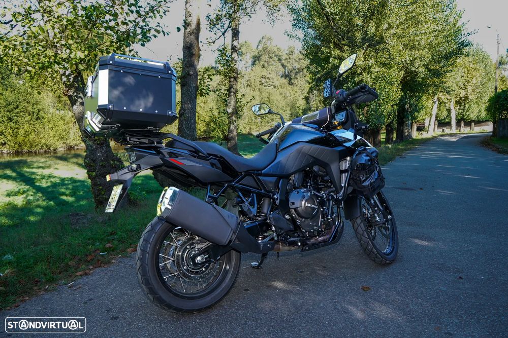 Suzuki v-strom 800 DE - 15