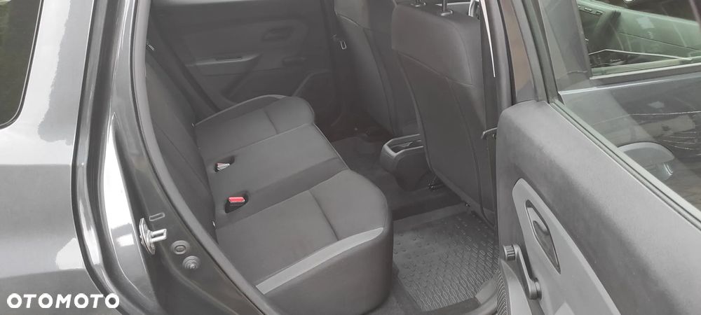 Dacia Duster 1.6 SCe Comfort - 10