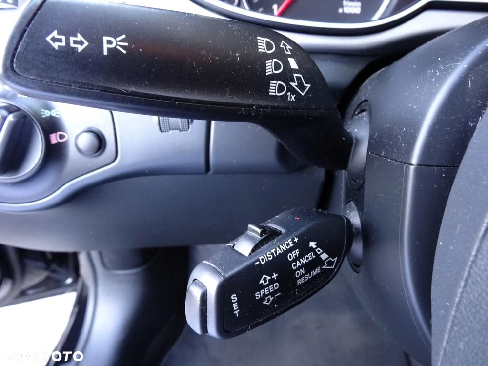 Audi A4 Avant 2.0 TDI Multitronic - 33