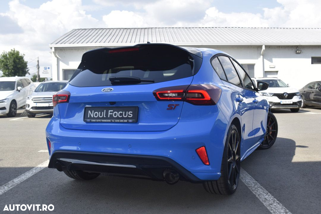 Ford Focus - 6
