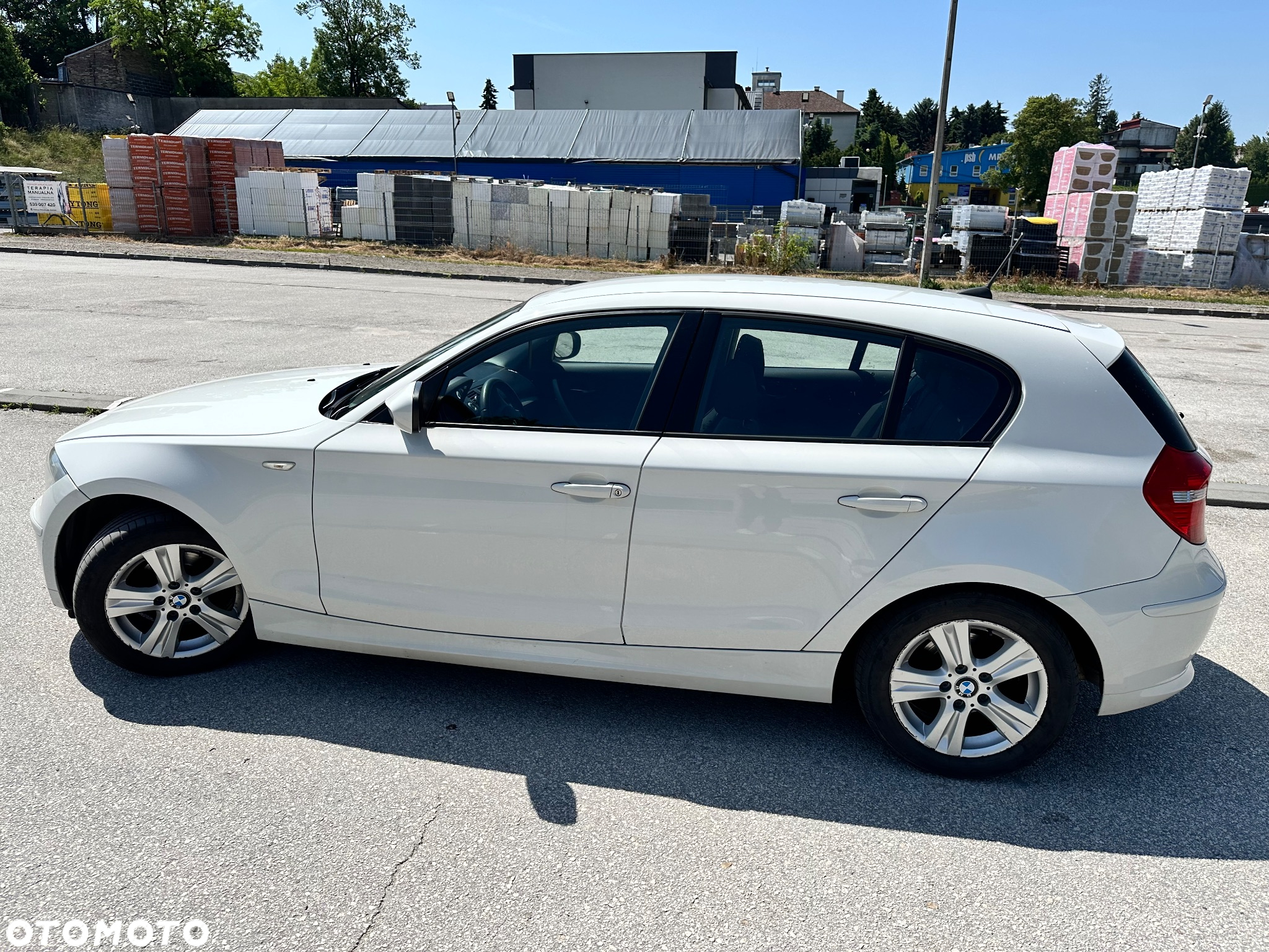 BMW Seria 1 116i - 13