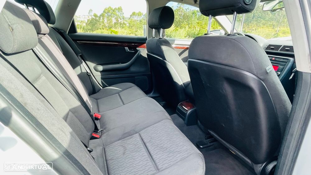 Audi A4 Avant 2.0 TDi Exclusive - 13