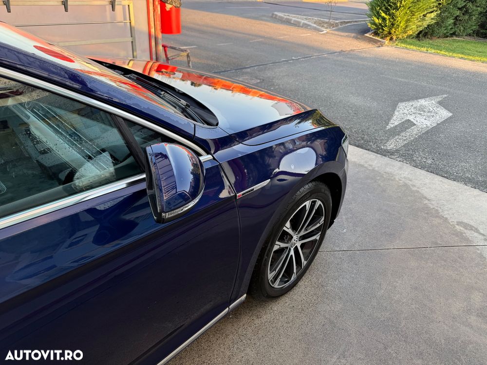 Volkswagen Passat 2.0 TDI DSG Highline - 28