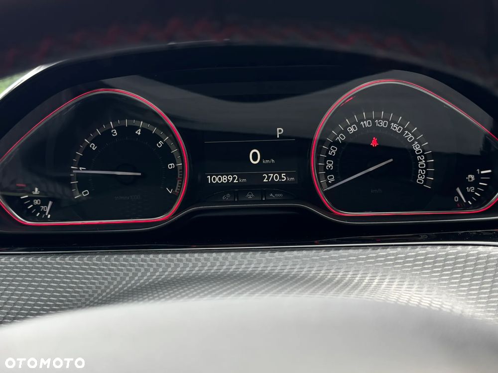Peugeot 2008 PureTech 110 Stop&Start EAT6 GT-Line Edition - 22