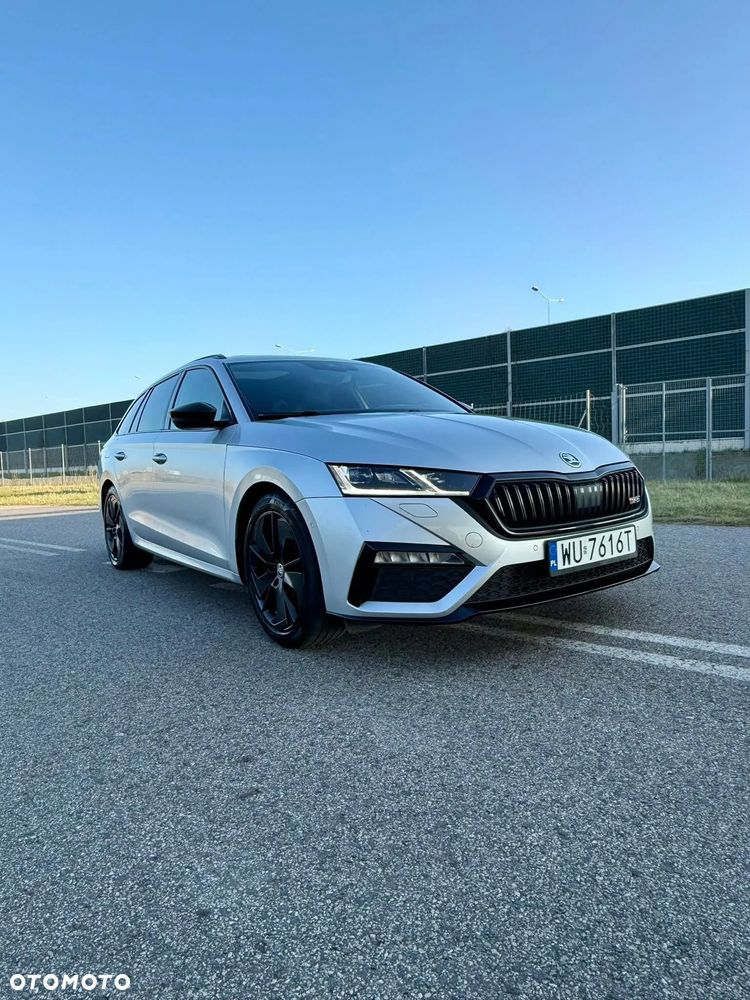 Skoda Octavia 2.0 TDI DSG 4x4 RS Plus - 15