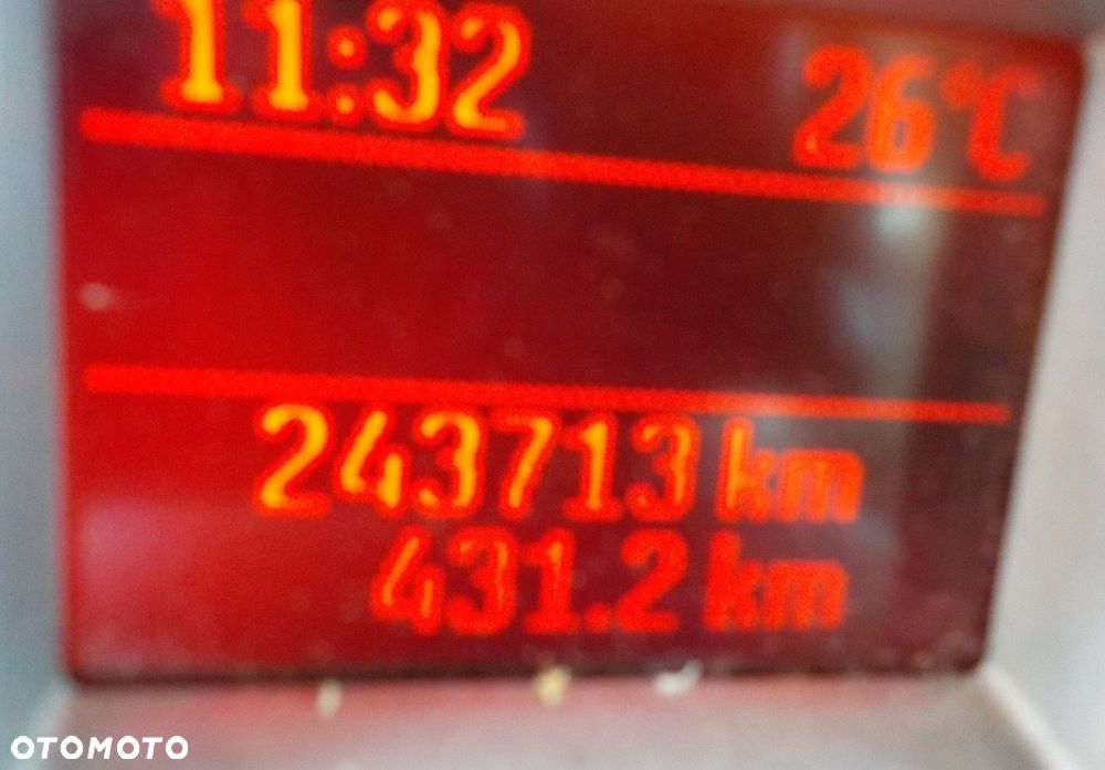 Ford Focus - 27