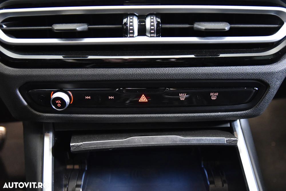 BMW Seria 3 320e Aut. M Sport - 18