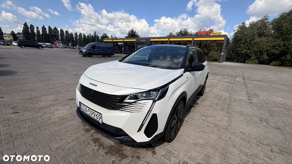 Peugeot 5008 - 5