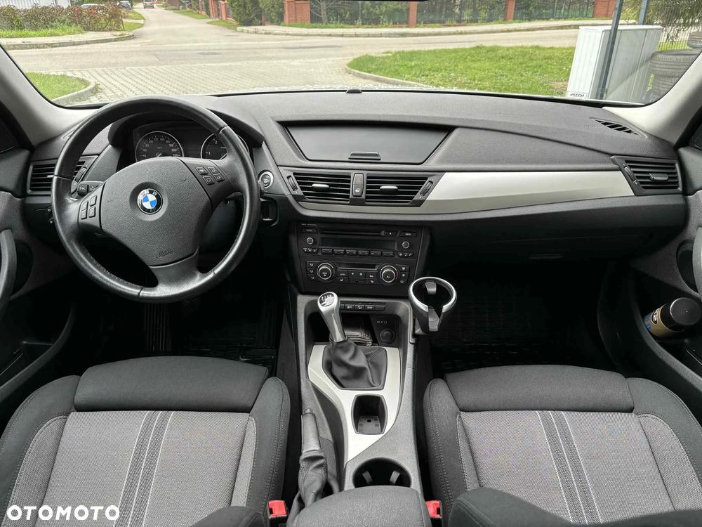 BMW X1 xDrive20d - 10