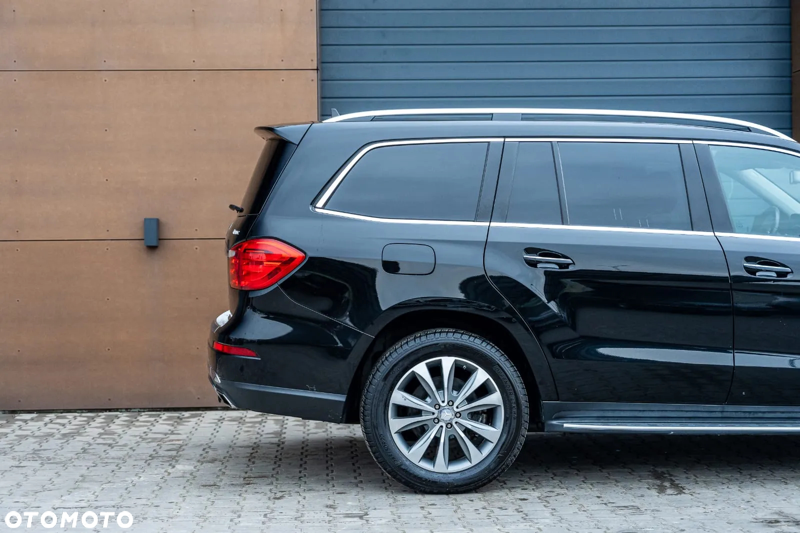 Mercedes-Benz GL - 3