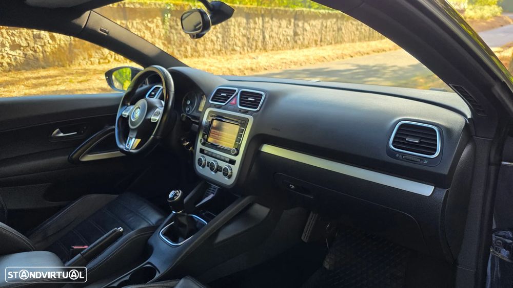 Volkswagen Scirocco 2.0 TDI Million — fotografia 10