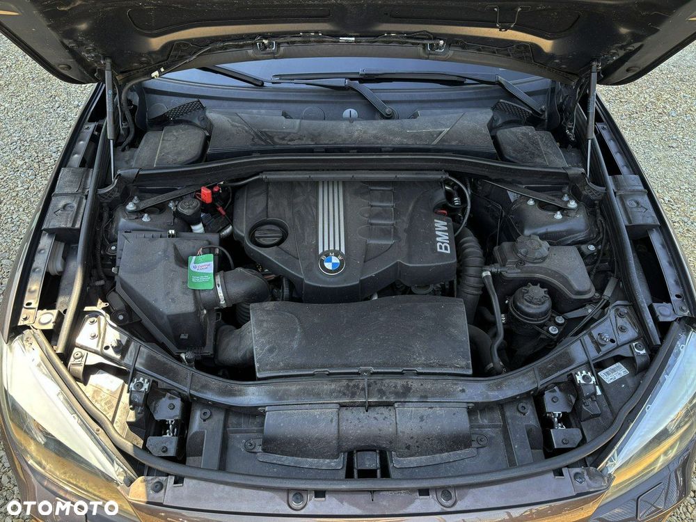 BMW X1 xDrive20d - 8
