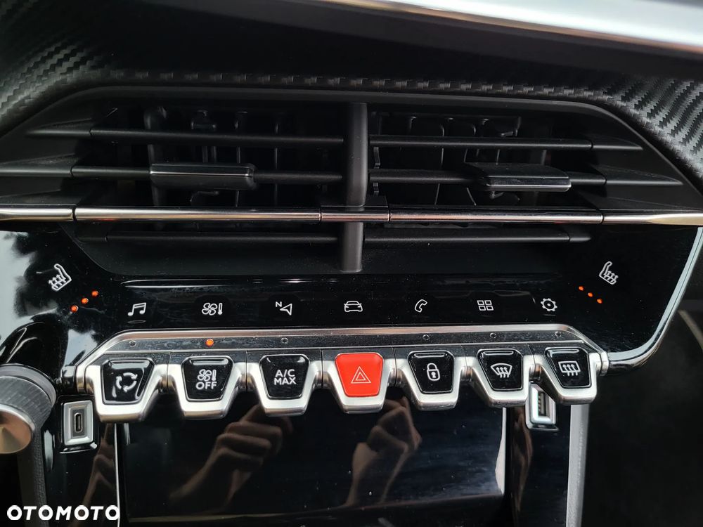 Peugeot 208 1.2 PureTech GT Line S&S EAT8 - 23