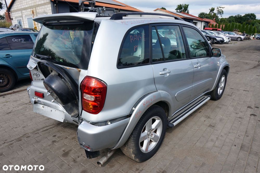 TOYOTA RAV4 II LIFT 5D 2005 1D4 2.0 16V 1AZ-FE 150KM E352F SREBRNY na części - 5