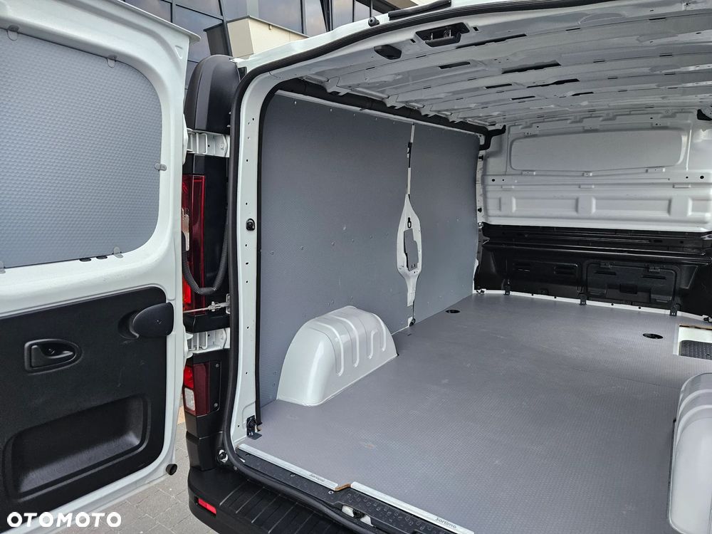 Renault Trafic - 38