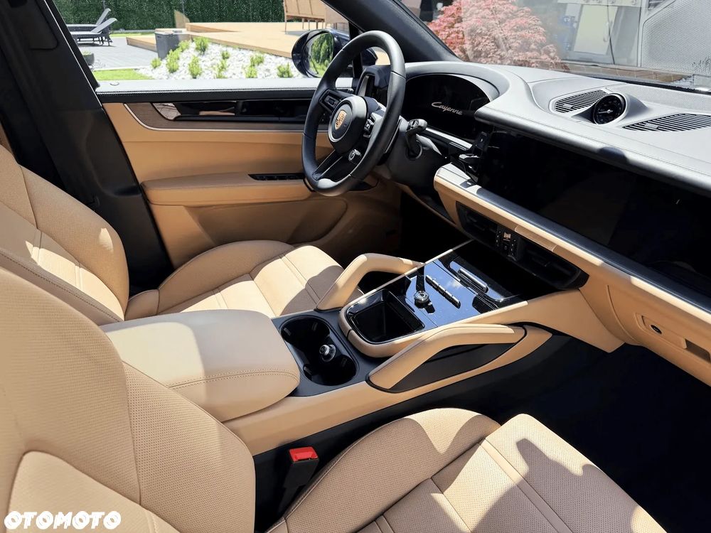 Porsche Cayenne Standard - 8
